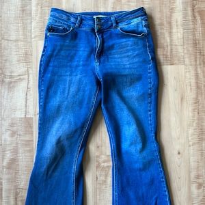 KanCan 11/29 Basically New Flare Jeans